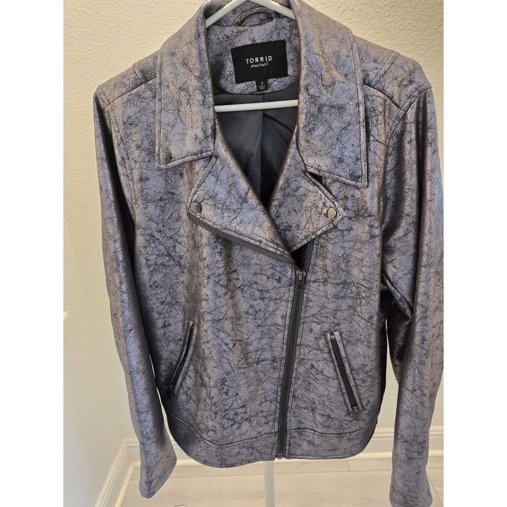 Torrid Metallic Cracked Faux Leather Moto Biker Jacket Pewter Women 3 / 3X 22 24